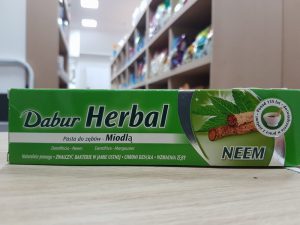 Dabur herbal neem  toothpaste